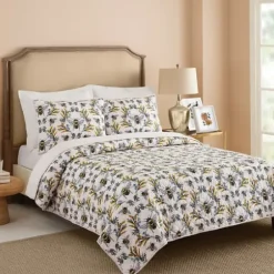 Quilts-Kirkland's Home Bee You 2-Pc. Twin Bedding Quilt Set White/Yellow/Black