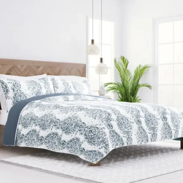 Quilts-Kirkland's Home Blue Damask Reversible 3-Pc. Queen Quilt Set Blue/White