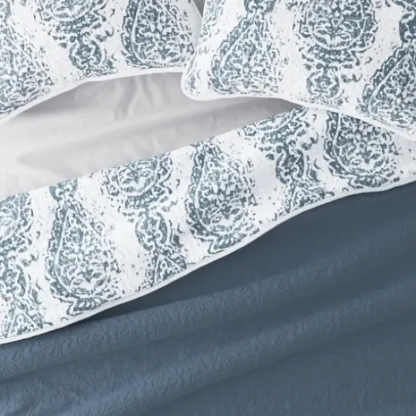 Quilts-Kirkland's Home Blue Damask Reversible 3-Pc. Queen Quilt Set Blue/White