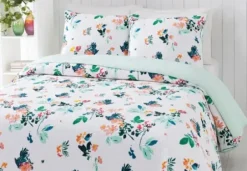 Quilts-Kirkland's Home Daydreaming Floral 2-Pc. Twin Quilt Set White/Green/Orange
