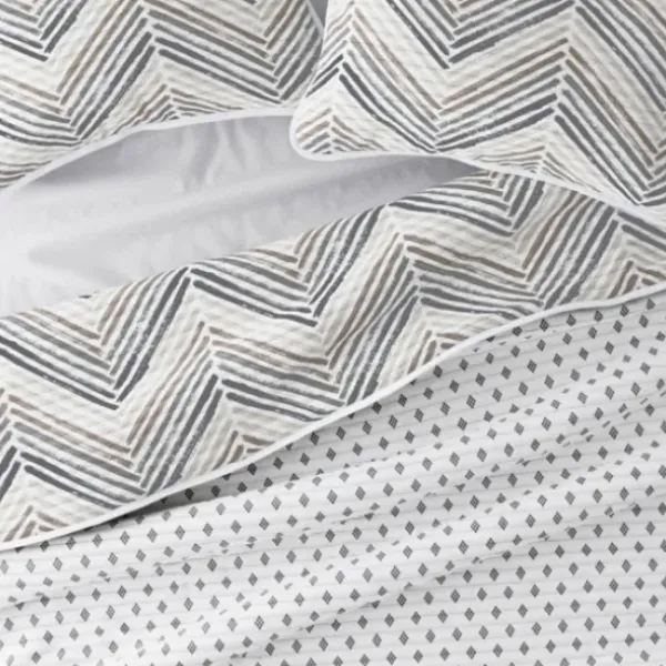 Quilts-Kirkland's Home Gray Chevron Reversible 3-Pc. King Quilt Set Gray/White