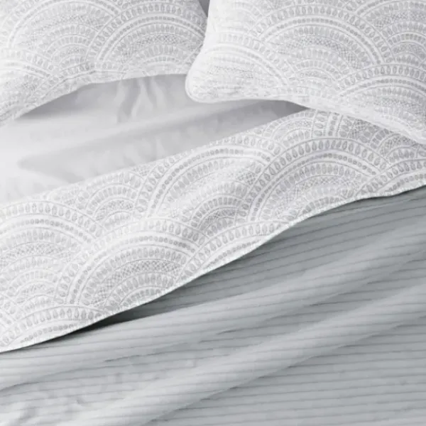 Quilts-Kirkland's Home Gray Scalloped Reversible 2-Pc. Twin Quilt Set Gray/White