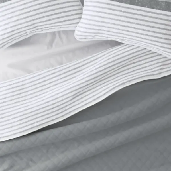 Quilts-Kirkland's Home Gray Striped Reversible 3-Pc. King Quilt Set Gray/White