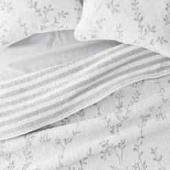 Quilts-Kirkland's Home Gray Vines Reversible 2-Pc. Twin Quilt Set Gray/White