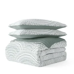 Quilts-Kirkland's Home Green Scalloped Reversible 2-Pc. Twin Quilt Set Green/White