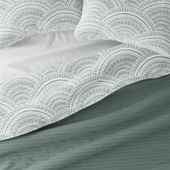 Quilts-Kirkland's Home Green Scalloped Reversible 3-Pc. King Quilt Set Green/White