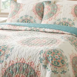 Quilts-Kirkland's Home Jessica Simpson Blue Pompeii King Quilt Set Blue/White