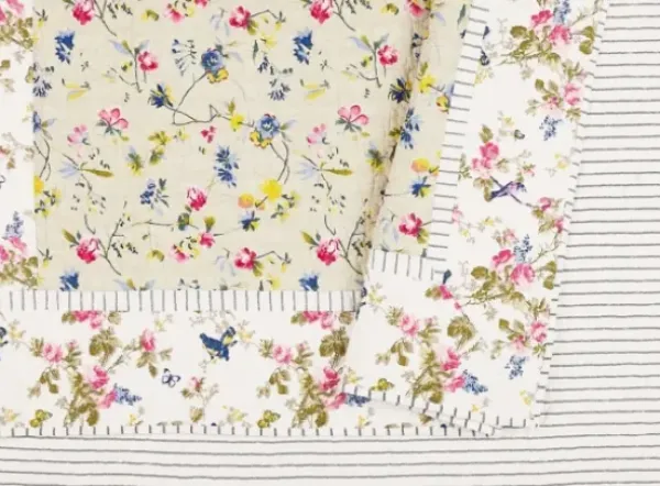 Quilts-Kirkland's Home Jessica Simpson Pink Phillipa King Quilt Set White/Pink