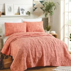 Quilts-Kirkland's Home Justina Blakeney Blush Hamsa King Quilt Set Pink