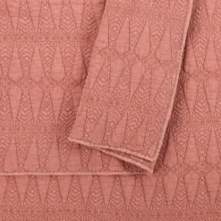 Quilts-Kirkland's Home Justina Blakeney 3-Pc. Full/Queen Quilt Set Red