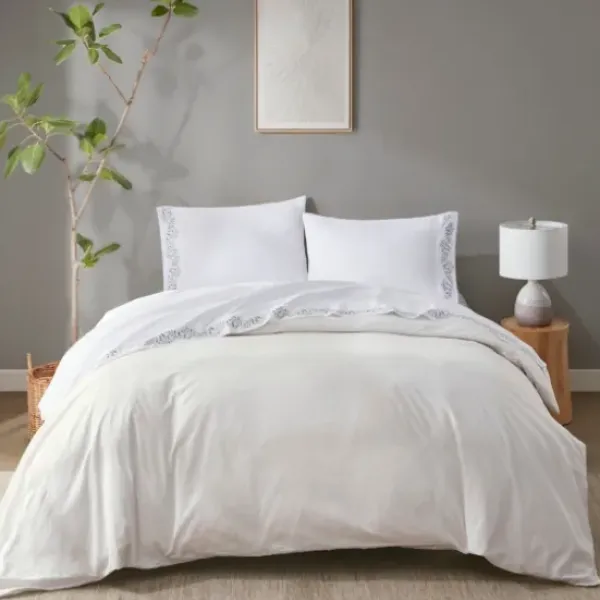 Bed Sheets-Kirkland's Home Leafy Vine Hem Microfiber 4-Pc. Queen Sheet Set White/Green