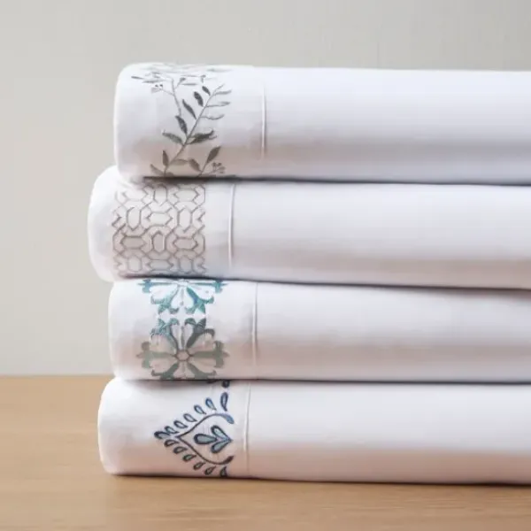Bed Sheets-Kirkland's Home Leafy Vine Hem Microfiber 4-Pc. Queen Sheet Set White/Green