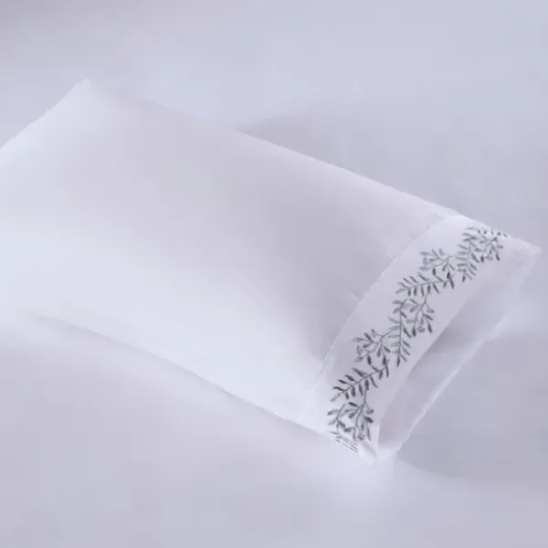 Bed Sheets-Kirkland's Home Leafy Vine Hem Microfiber 4-Pc. Full Sheet Set White/Green