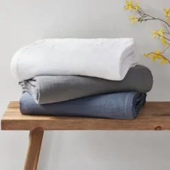 Blankets & Throws-Kirkland's Home Lightweight King Blanket Blue