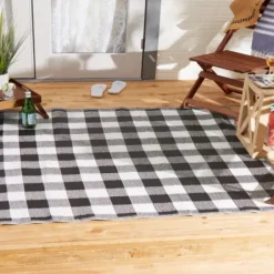 Outdoor Rugs-Kirkland's Home Medallion Lava Indoor/Outdoor Area Rug, 7X9 Blue