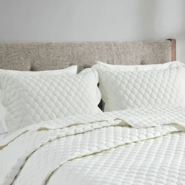 Quilts-Kirkland's Home Scalloped Crinkle 3-Pc. Full/Queen Quilt Set Ivory