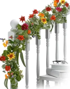Arrangements & Greenery-Kirkland's Home Summer Shasta Daisy Garland Multi/Green
