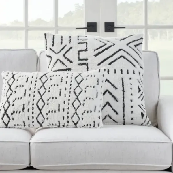 Pillows-Kirkland's Home White And Black Tufted Geo Throw Pillow White/Black