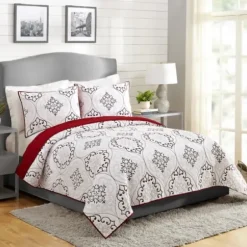 Quilts-Kirkland's Home White And Red Pattern 3-Pc. King Quilt Set Red/White