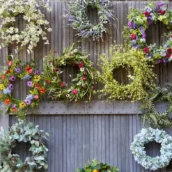 Wreaths-Kirkland's Home White Wild Daisies Wreath White/Green